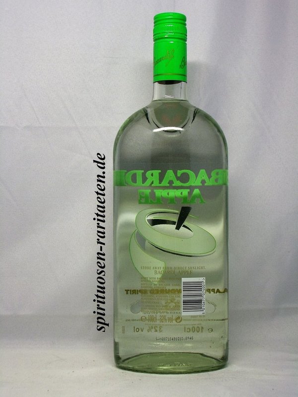 Bacardi Apple 1,0l 32,0% Flavoured Spirit Drink ovale Flasche