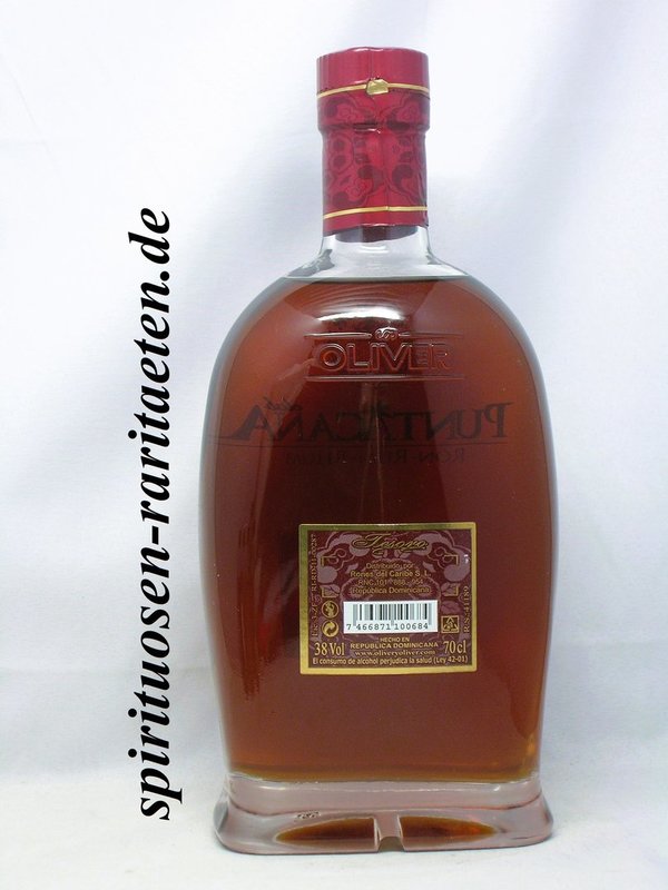 Puntacana Tesoro X.O. Rum gelagert in Tomatin Single Malt Whisky Fässern