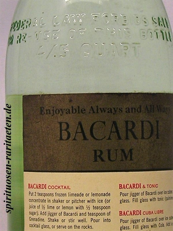 Bacardi Carta Blanca Imported 0,75 L. 40% ca. 40-50 Jahre alt Nassau